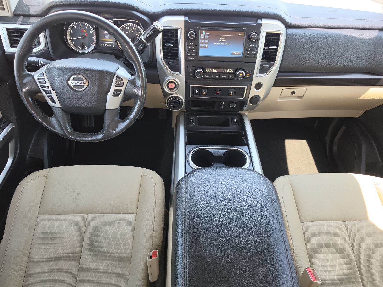 Used 2017 Nissan Titan SV AWD/4WD image 14