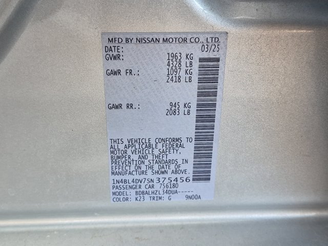Used 2025 Nissan Altima 2.5 SV FWD image 24