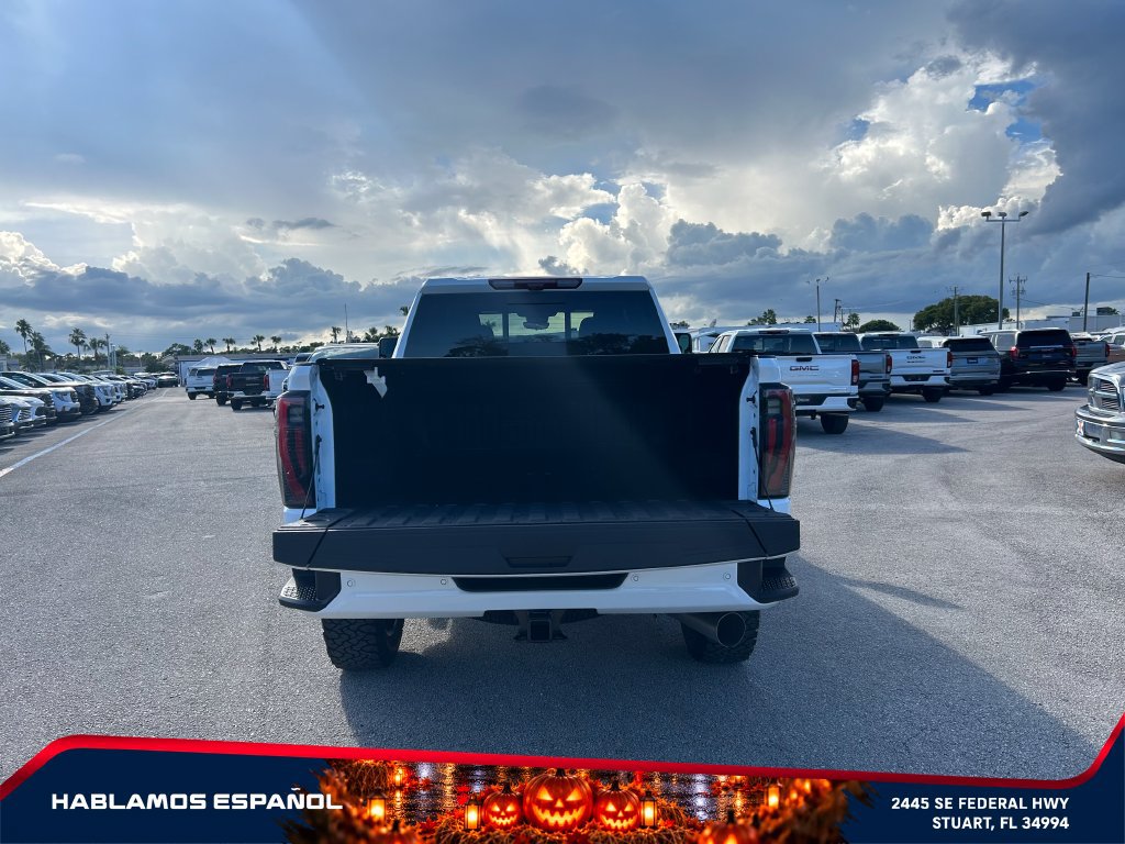 New 2026 GMC Sierra 2500 AT4 w/ AT4 Premium Plus Package AWD/4WD image 16