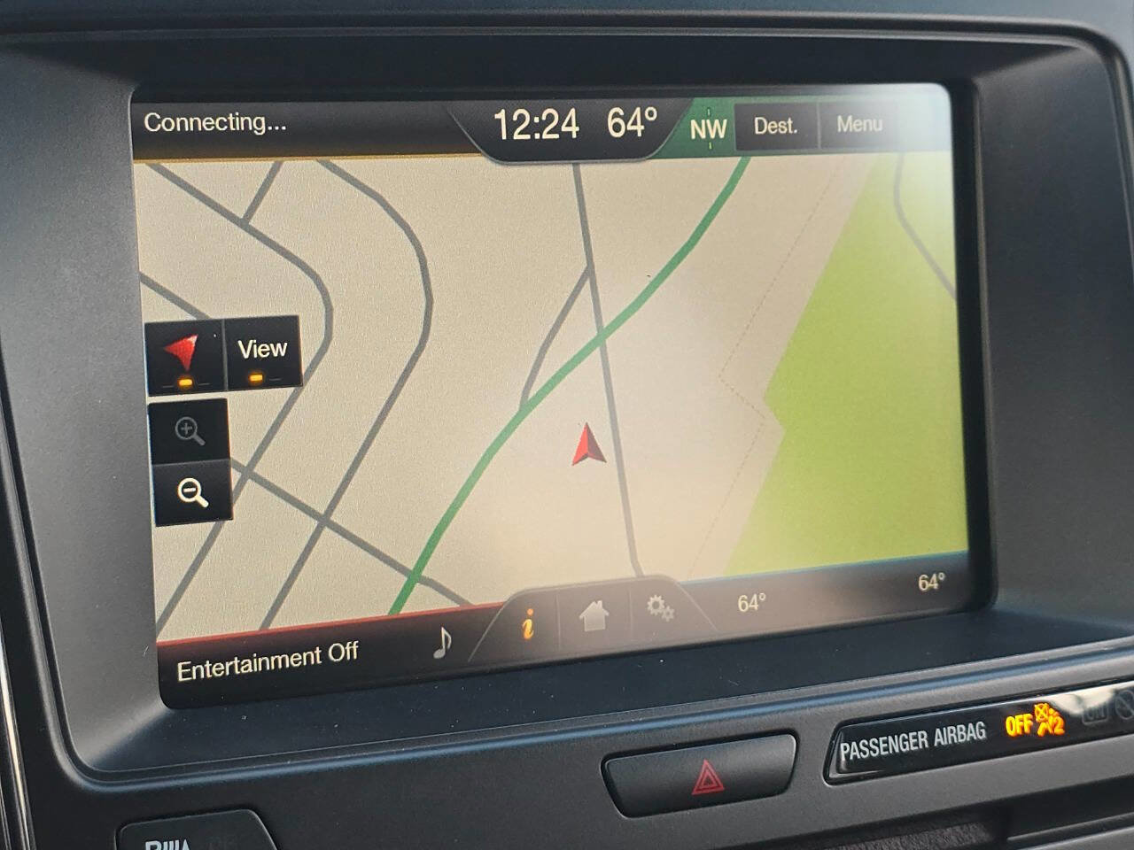 Used 2016 Ford Explorer XLT w/ Equipment Group 202A image 3