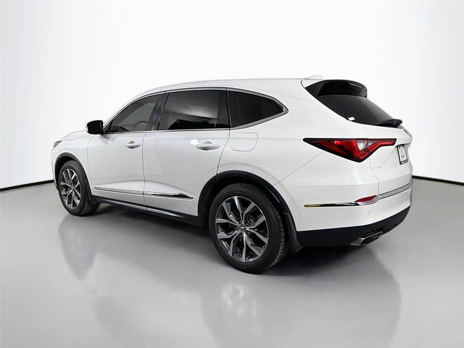 Used 2022 Acura MDX SH-AWD w/ Technology Package image 7