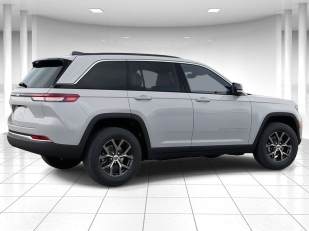 New 2025 Jeep Grand Cherokee Limited image 4