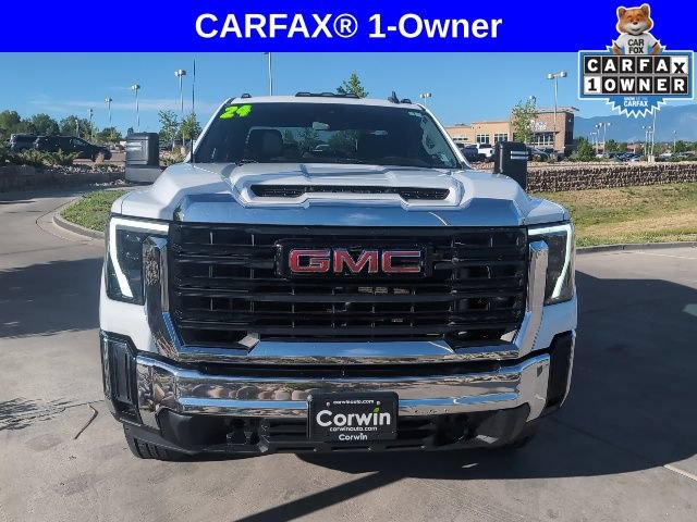 Used 2024 GMC Sierra 2500 Pro w/ Convenience Package AWD/4WD image 2