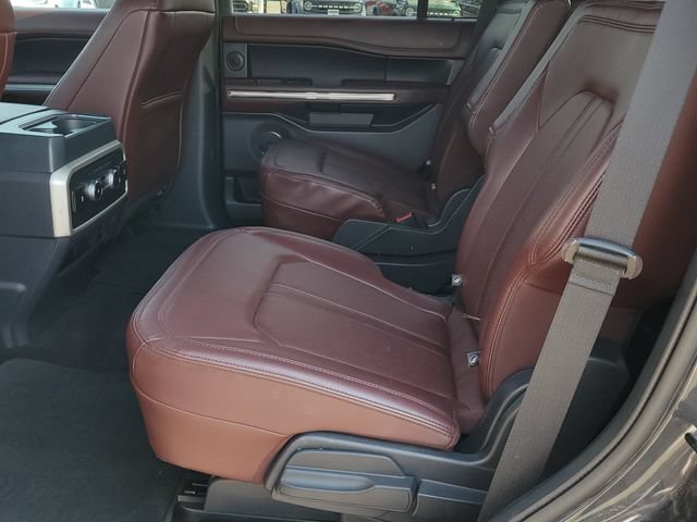 Used 2022 Ford Expedition Limited AWD/4WD image 8