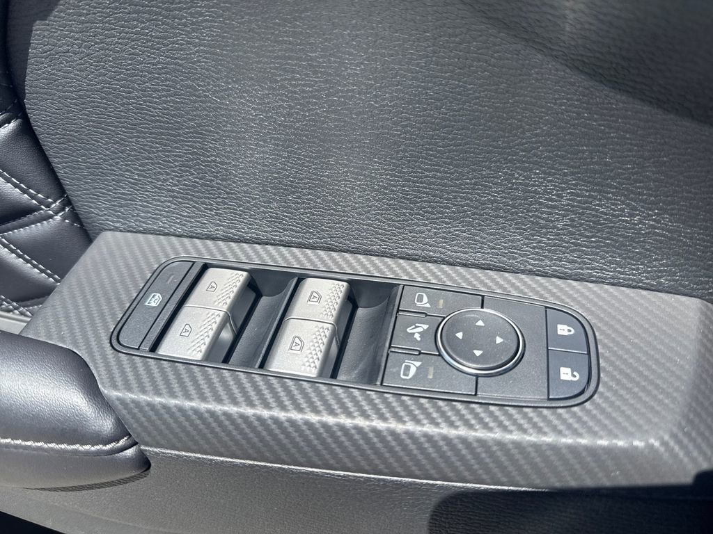 New 2026 Nissan Rogue Platinum AWD/4WD image 12