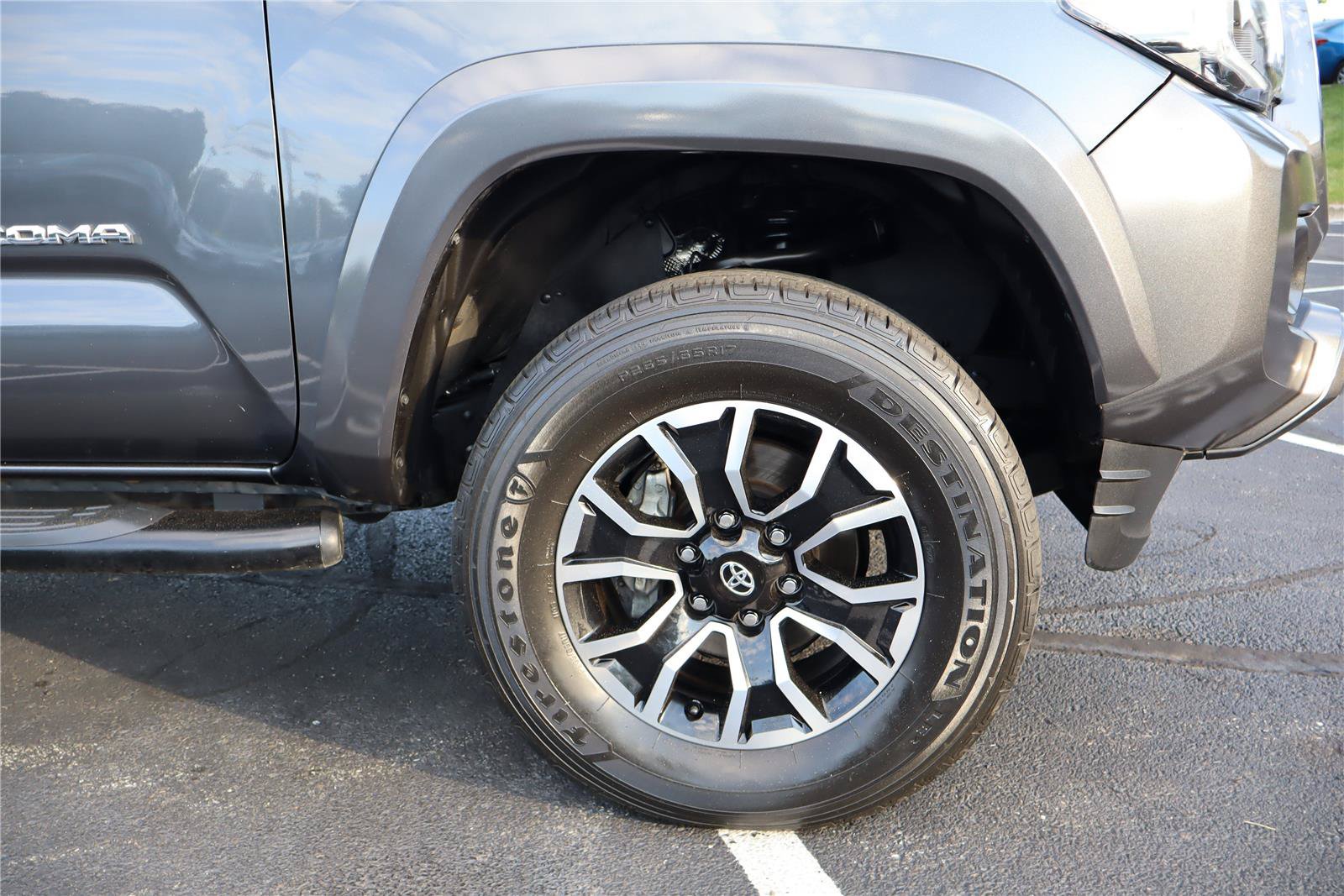 Used 2023 Toyota Tacoma TRD Sport AWD/4WD image 11