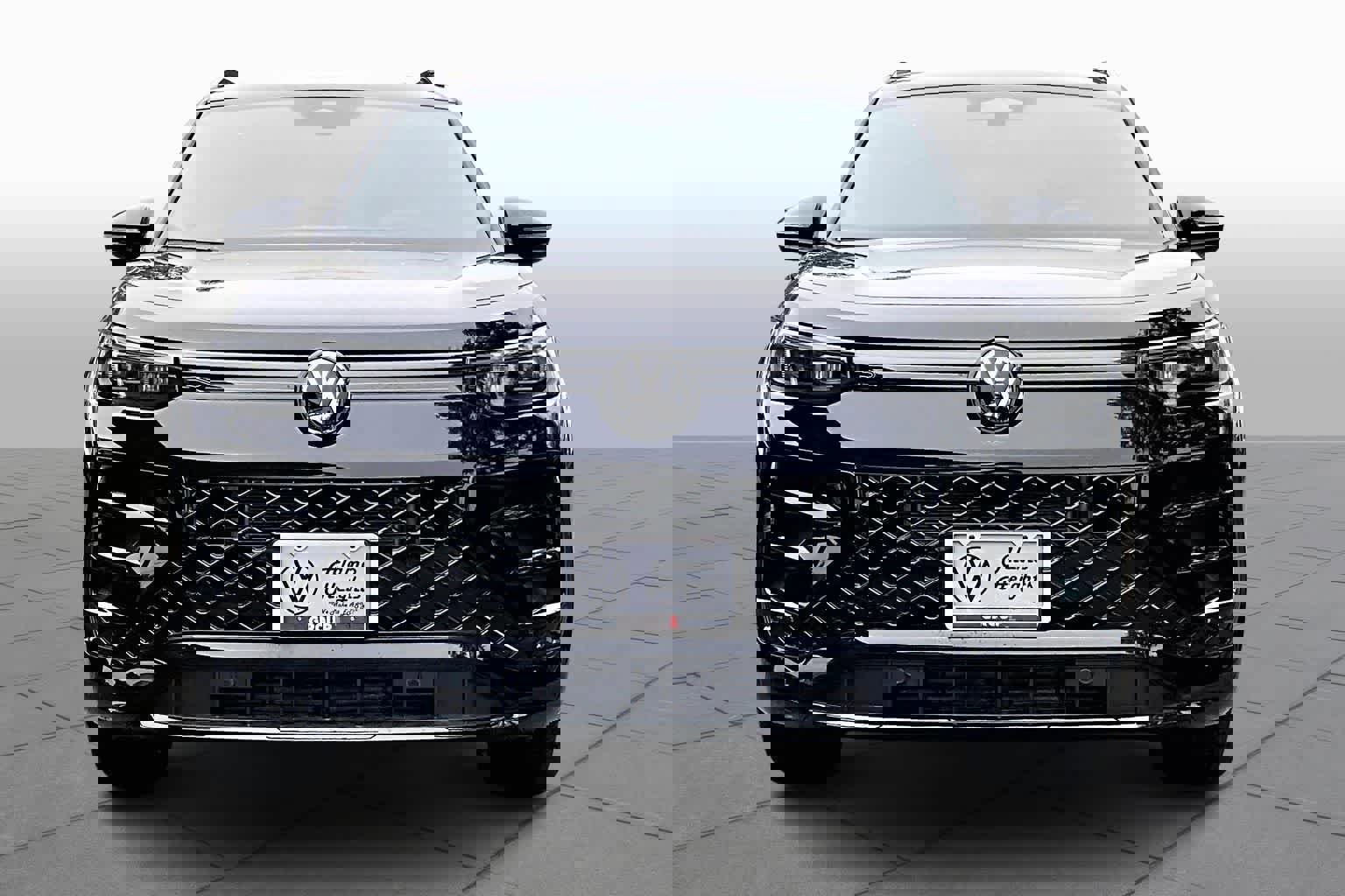 New 2026 Volkswagen Tiguan SE R-Line image 3