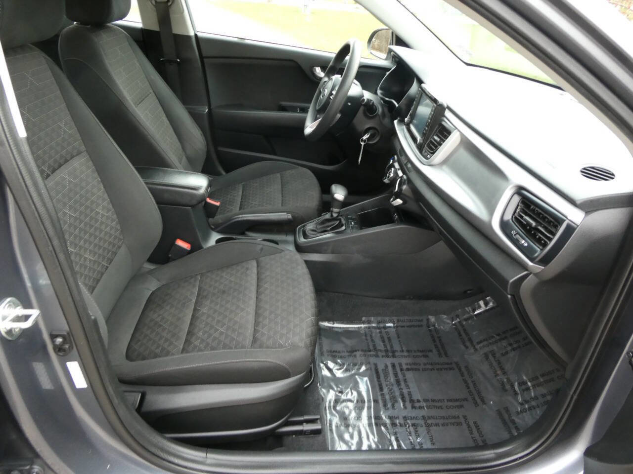 Used 2020 Kia Rio S image 16