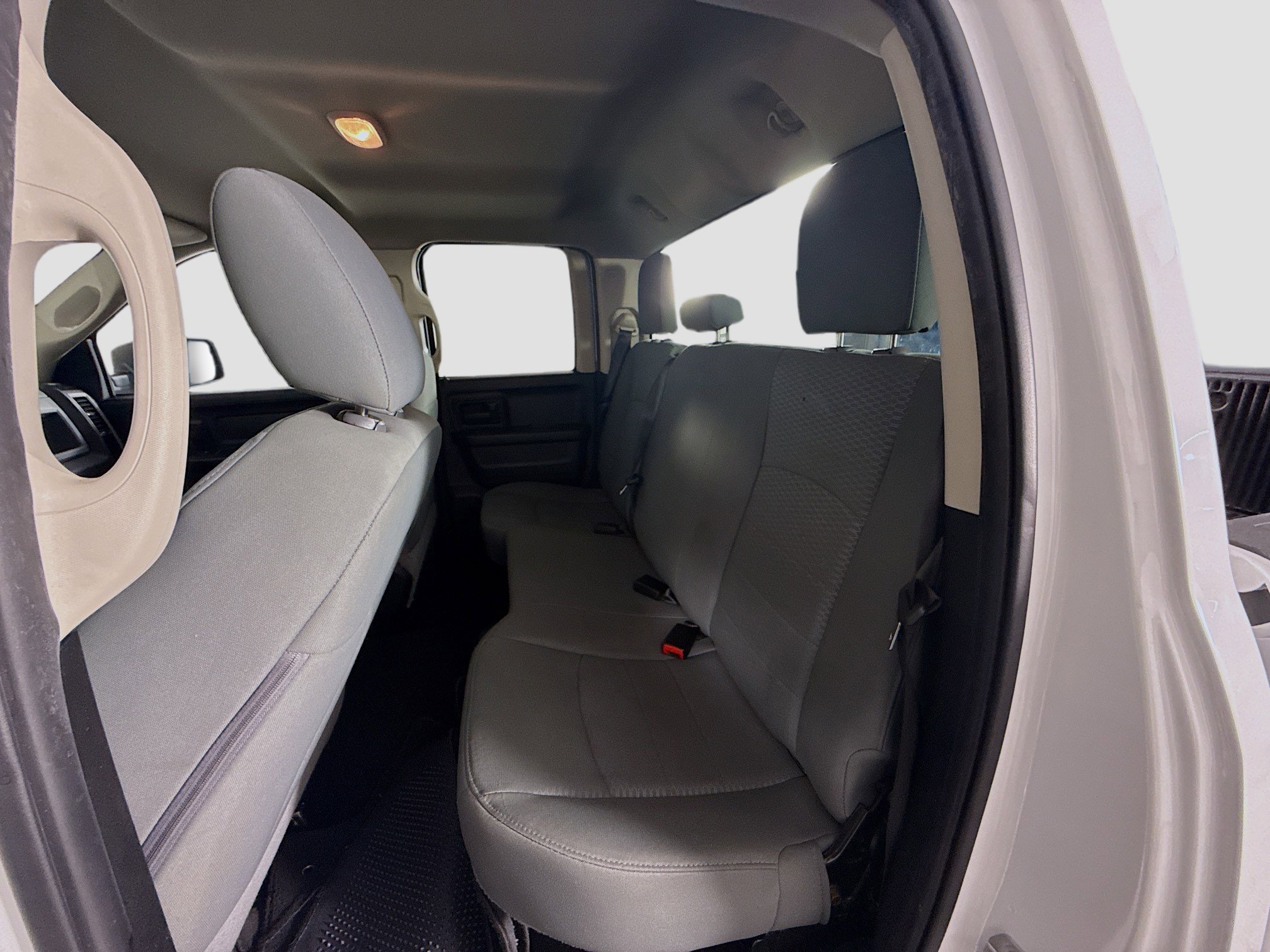 Used 2019 RAM 1500 Express image 24