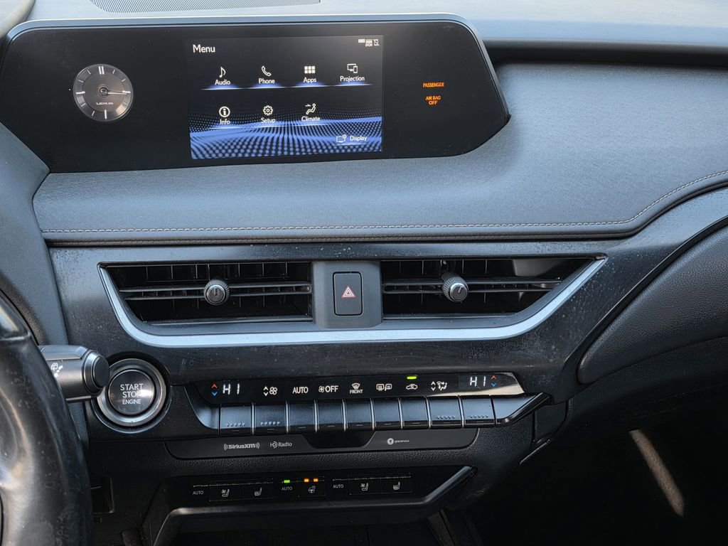 Used 2019 Lexus UX 200 w/ Premium Package image 10