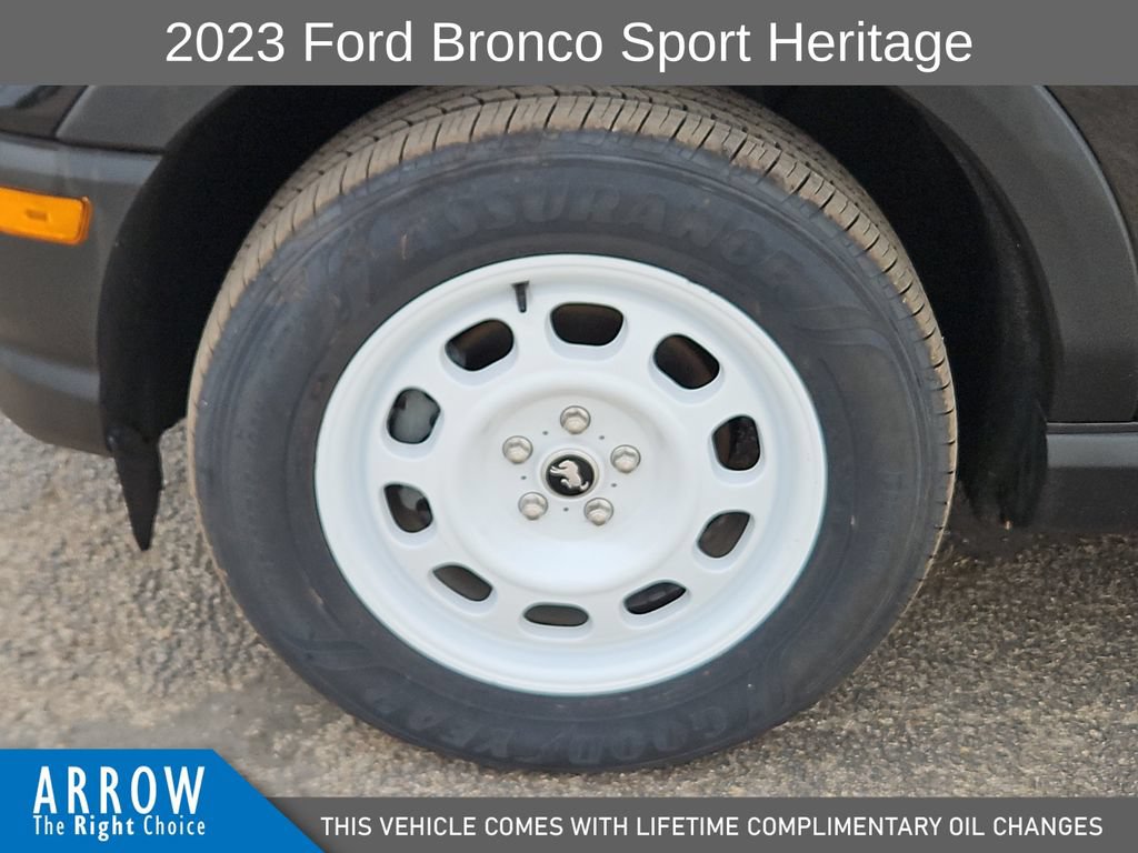 Used 2023 Ford Bronco Sport Heritage w/ Heritage Convenience Package AWD/4WD image 17