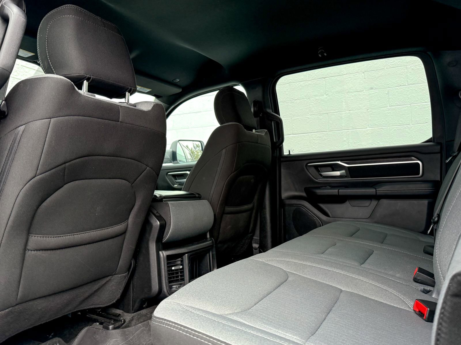 Used 2024 RAM 1500 Big Horn image 32