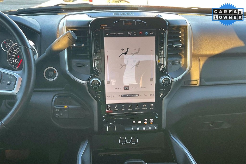 Used 2024 RAM 3500 Big Horn w/ Sport Appearance Package image 6