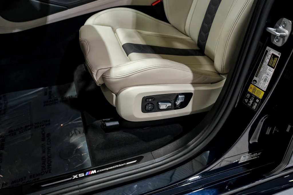 Used 2024 BMW X5 M Competition w/ Executive Package image 29