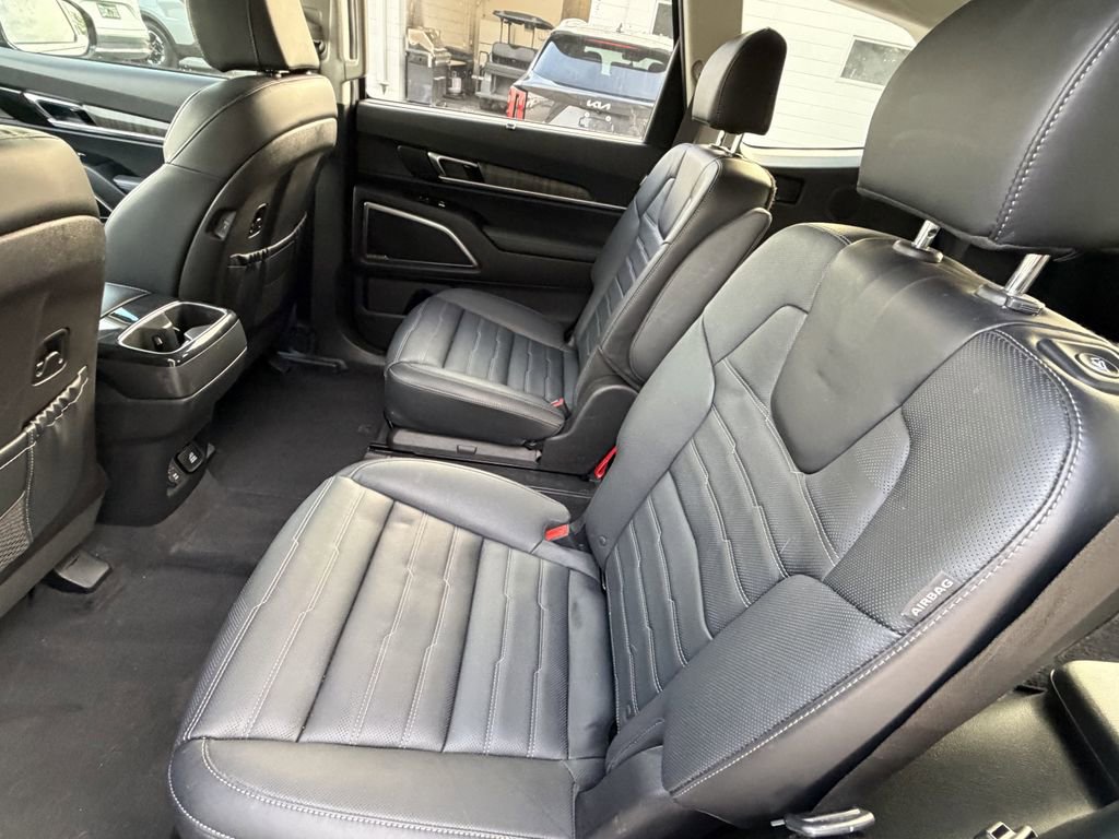 Certified 2023 Kia Telluride SX Prestige AWD/4WD image 11