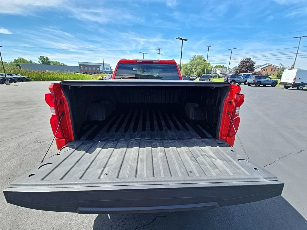 Used 2019 Chevrolet Silverado 1500 Custom Trail Boss w/ Custom Convenience Package AWD/4WD image 31