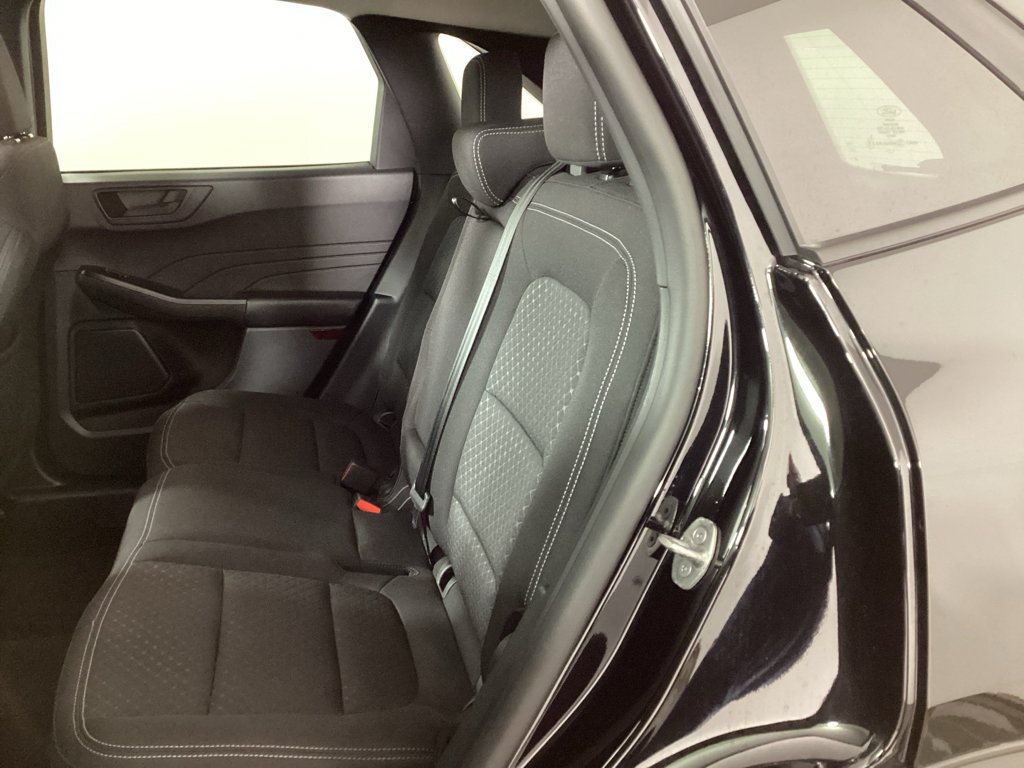 Used 2025 Ford Escape Active AWD/4WD image 12