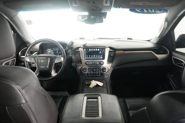 Used 2019 GMC Yukon Denali w/ Denali Ultimate Package image 25