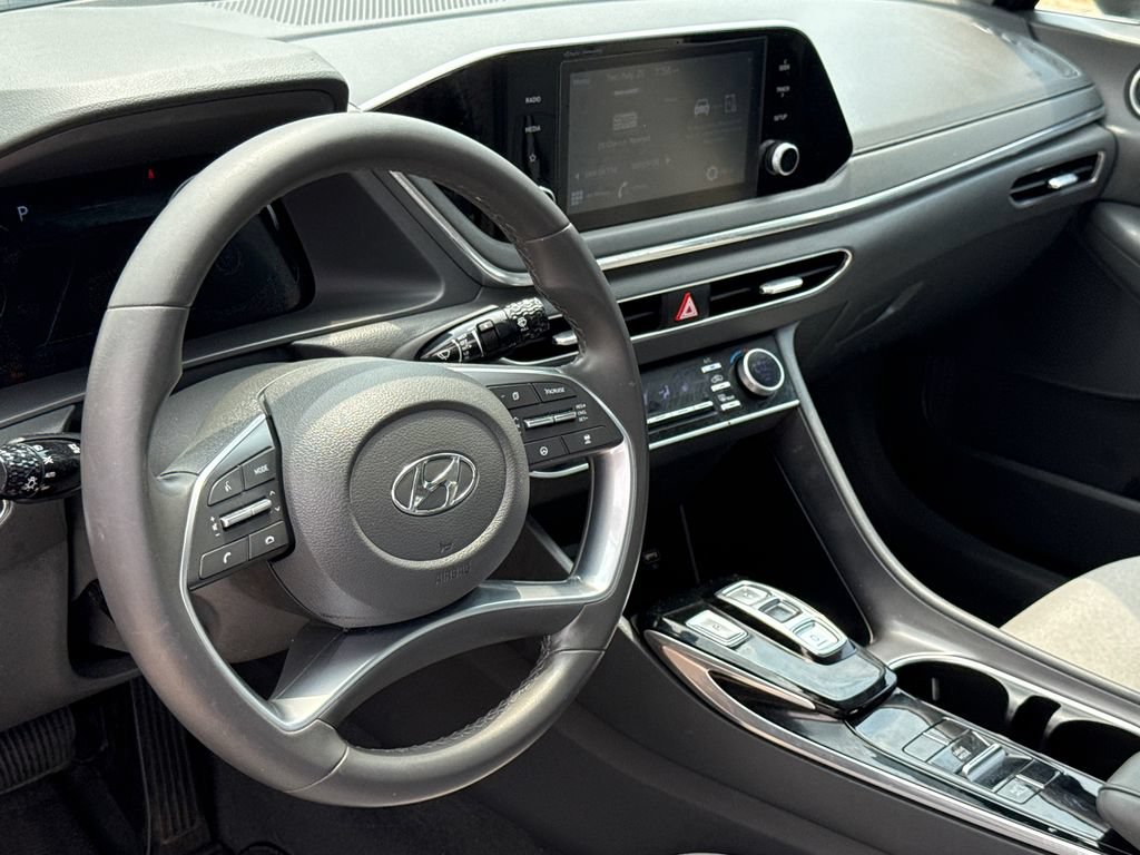 Used 2021 Hyundai Sonata SEL w/ Convenience Package FWD image 17