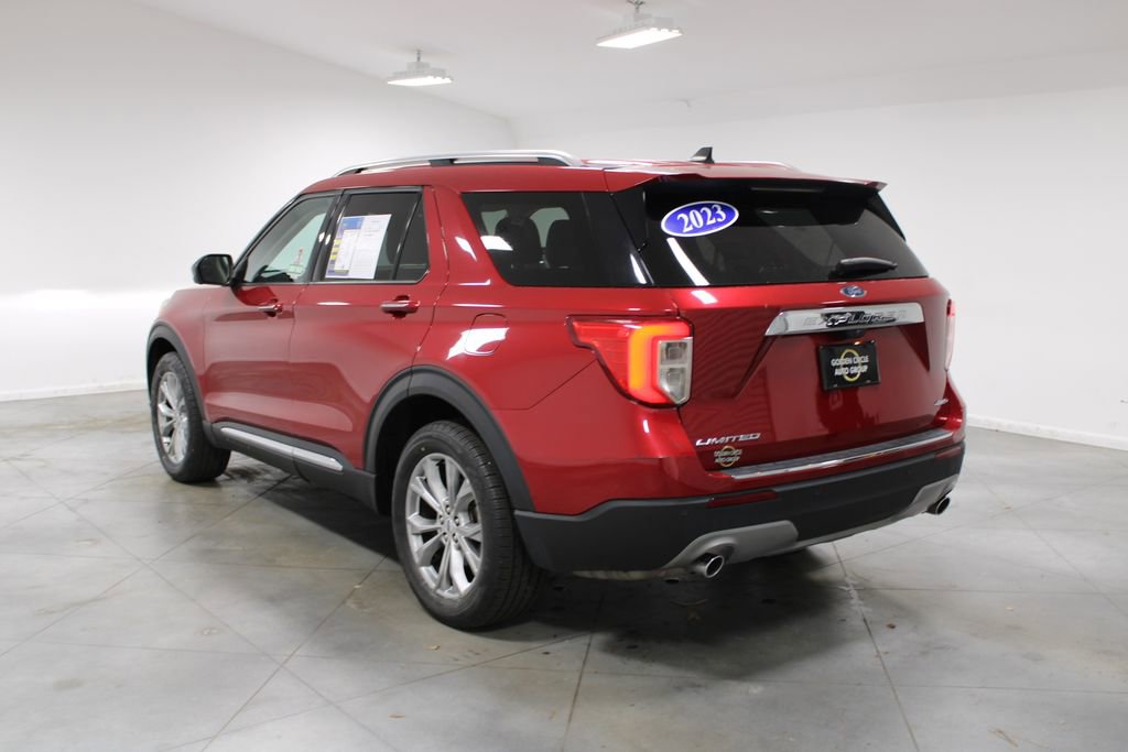 Used 2023 Ford Explorer Limited image 7