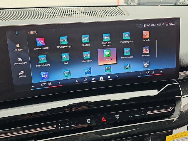 Used 2024 BMW 530i w/ Convenience Package image 22