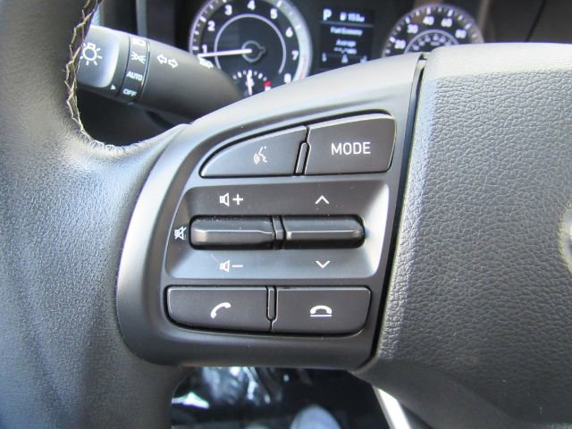 Used 2022 Hyundai Venue SEL FWD image 34