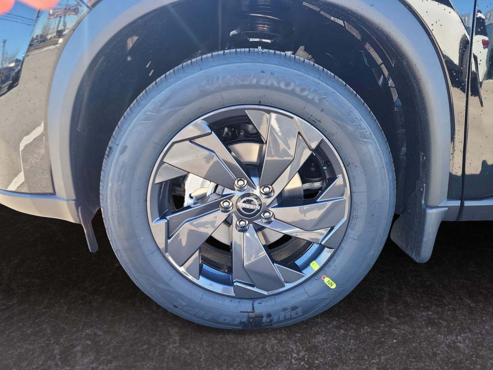 New 2026 Nissan Rogue SV w/ Cold Weather Package image 15