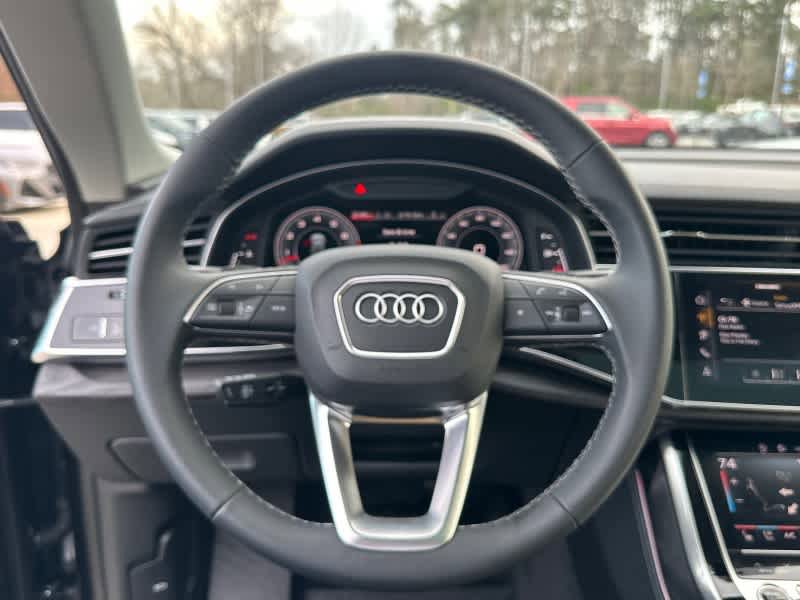 Used 2026 Audi Q8 Premium Plus AWD/4WD image 38