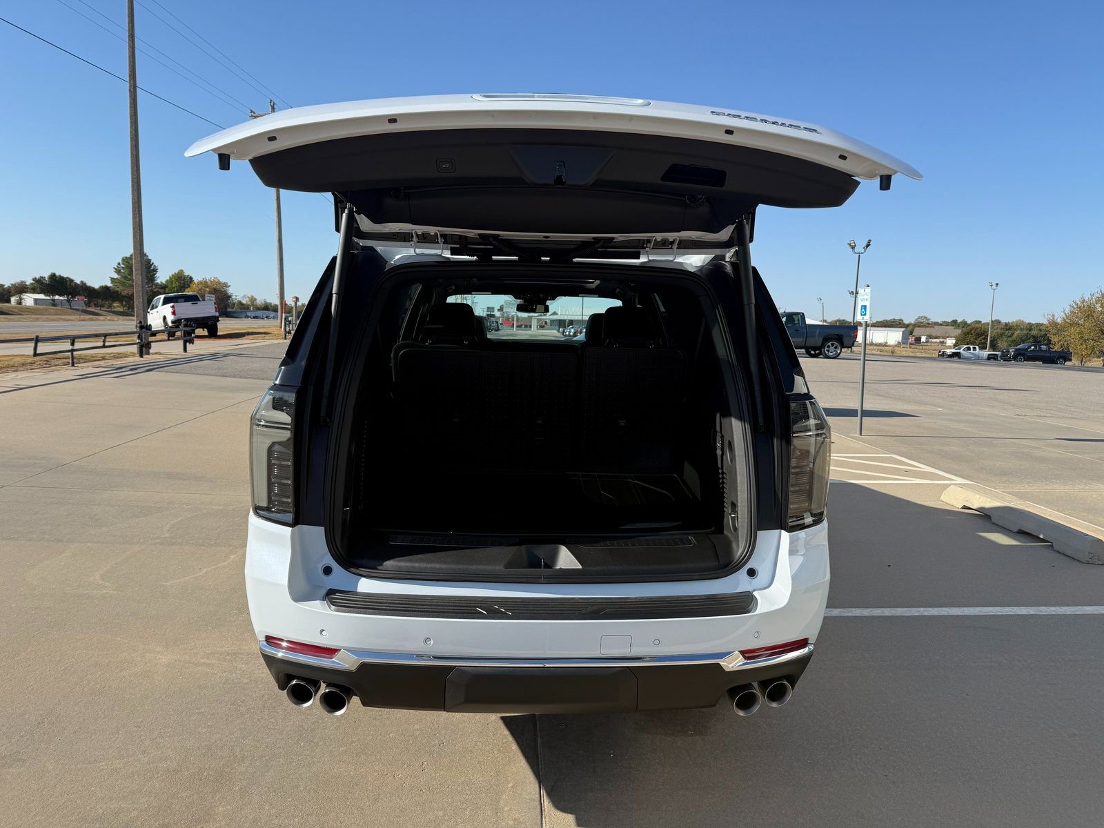 New 2026 Chevrolet Suburban Premier w/ Sun And Tow Package image 4