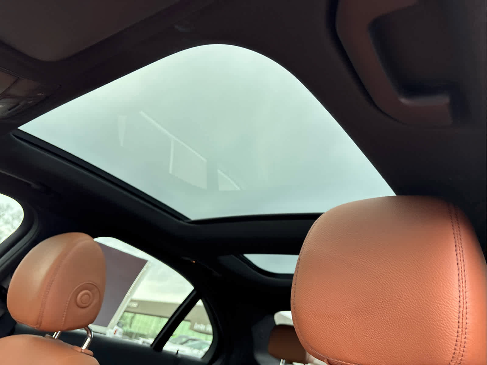 Used 2019 Mercedes-Benz C 300 4MATIC Sedan image 9