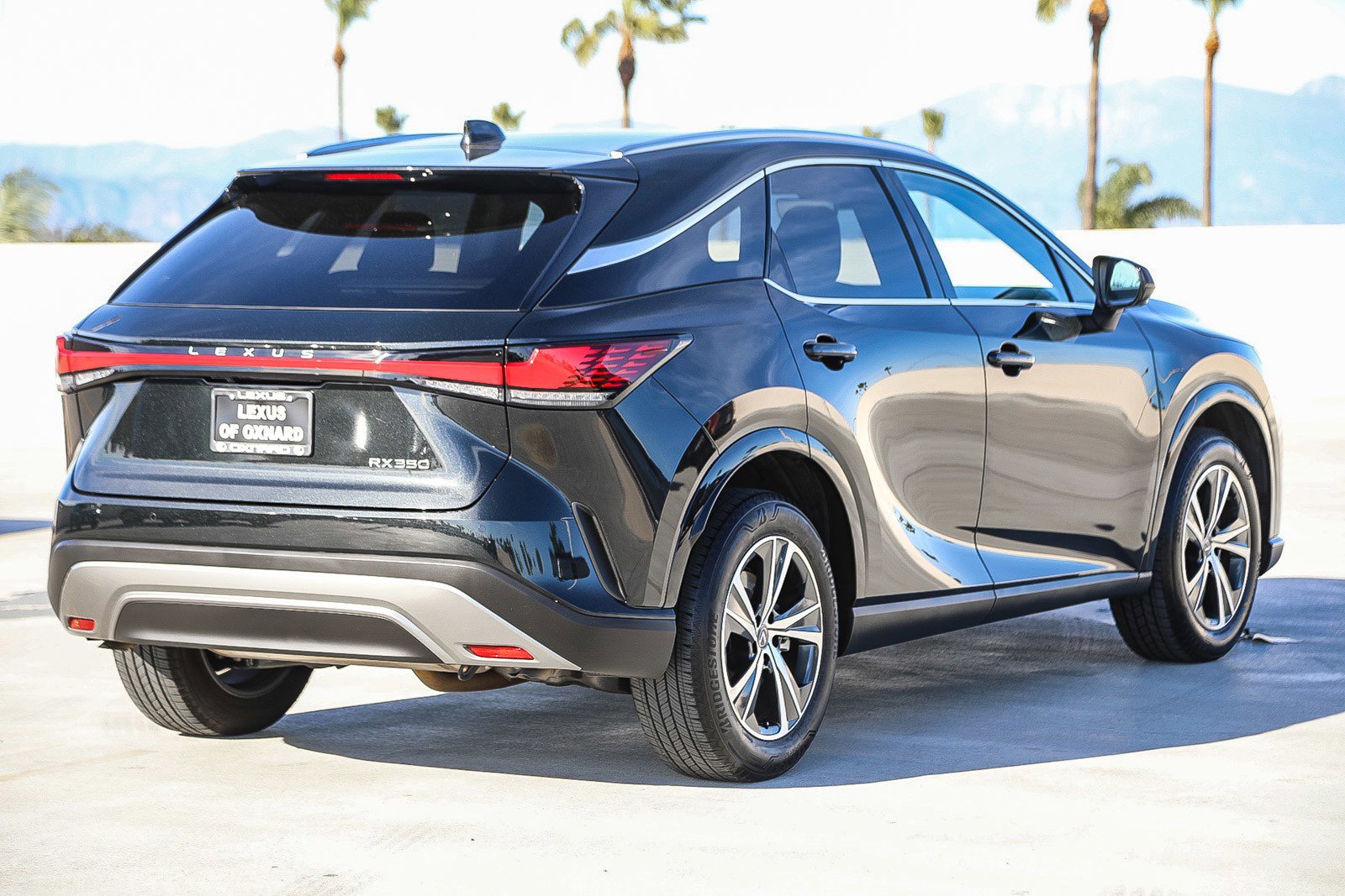Used 2024 Lexus RX 350 Premium w/ Accessory Package (Z1) image 7