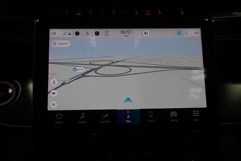 Used 2024 Jeep Grand Cherokee Limited w/ Luxury Tech Group II image 19