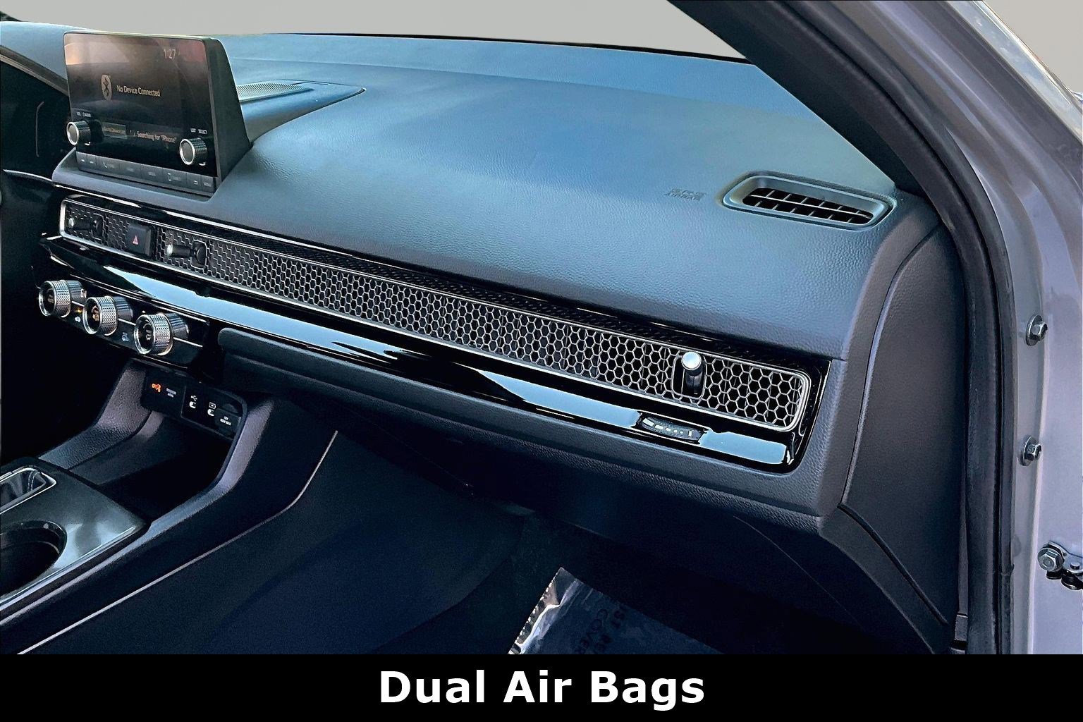 Used 2025 Honda Civic Sport image 25