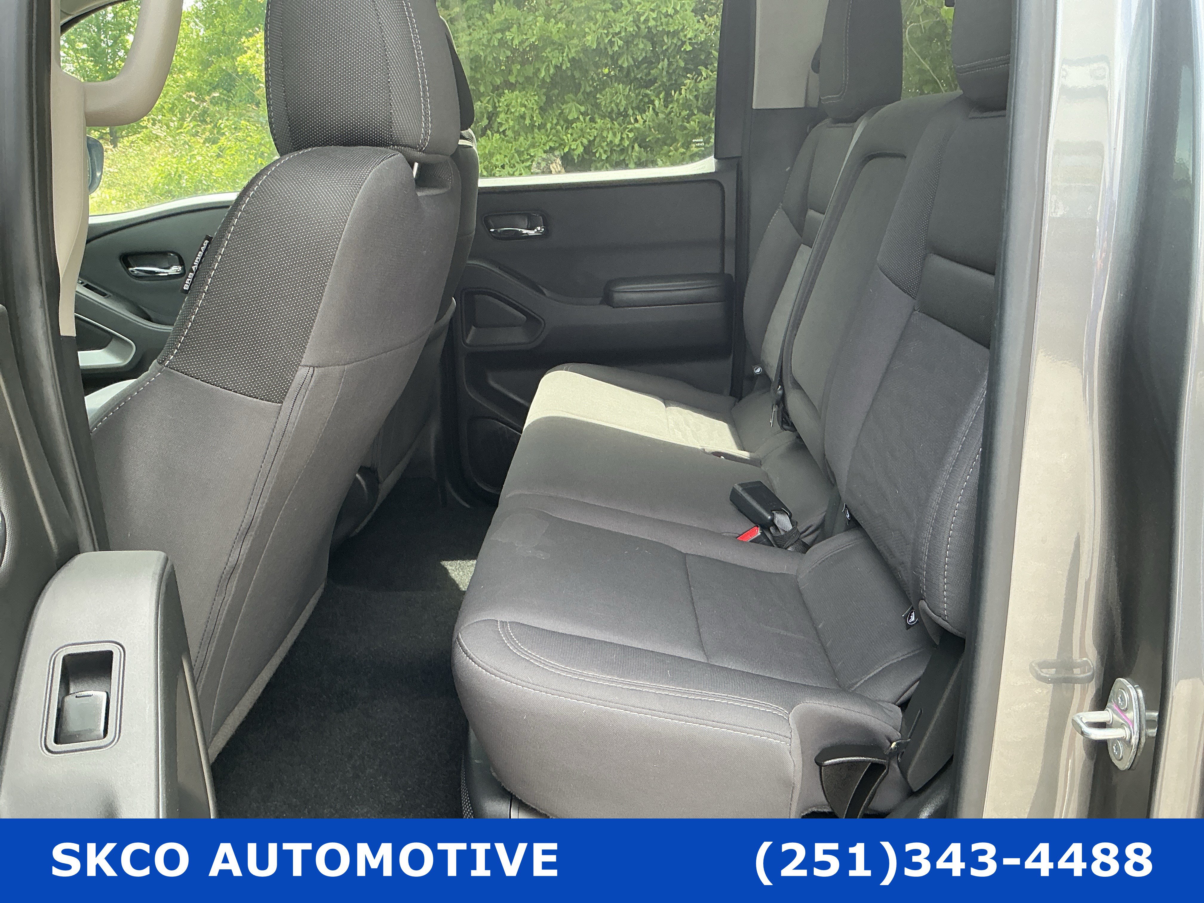 Used 2024 Nissan Frontier SV w/ SV Convenience Package RWD image 14