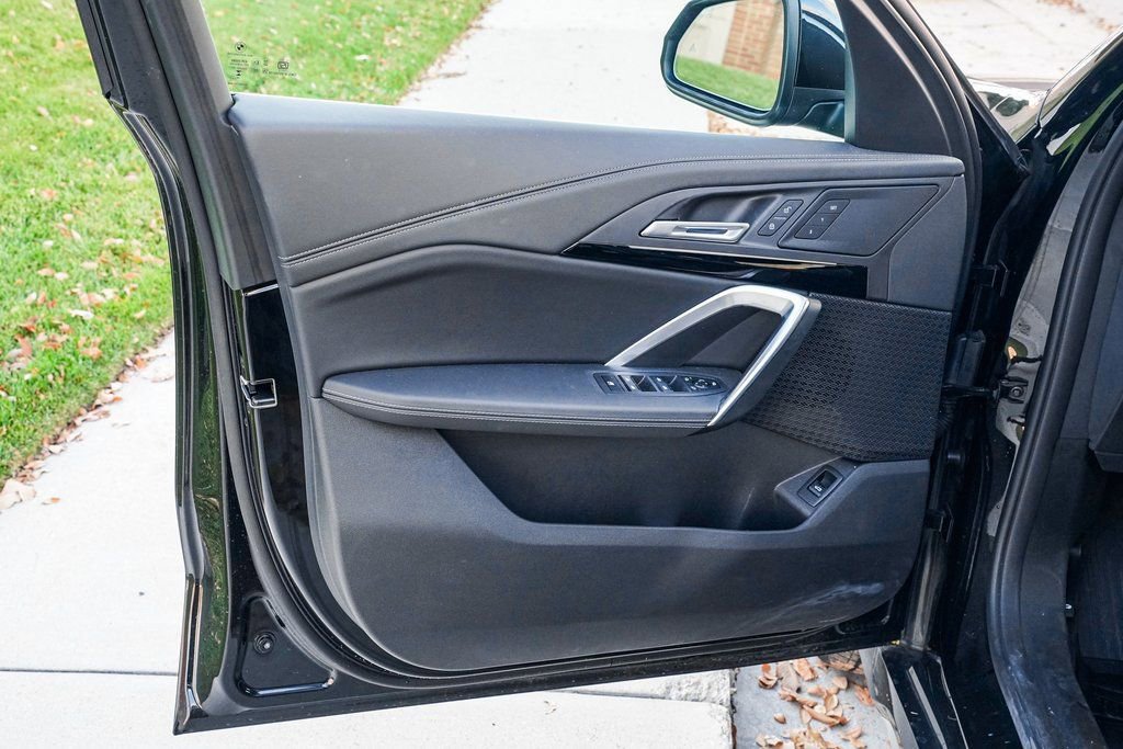 Used 2025 BMW X1 xDrive28i w/ Technology Package image 9