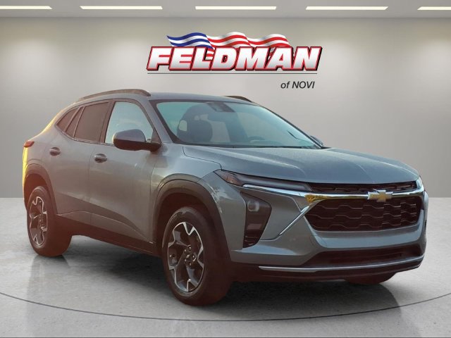Used 2024 Chevrolet Trax LT w/ LT Convenience Package FWD image 7