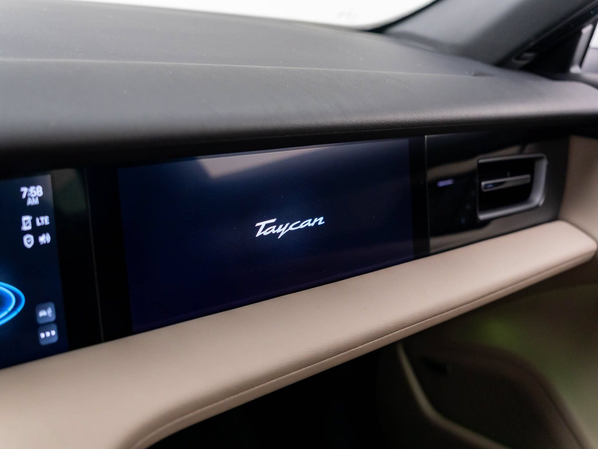 Used 2023 Porsche Taycan RWD image 33