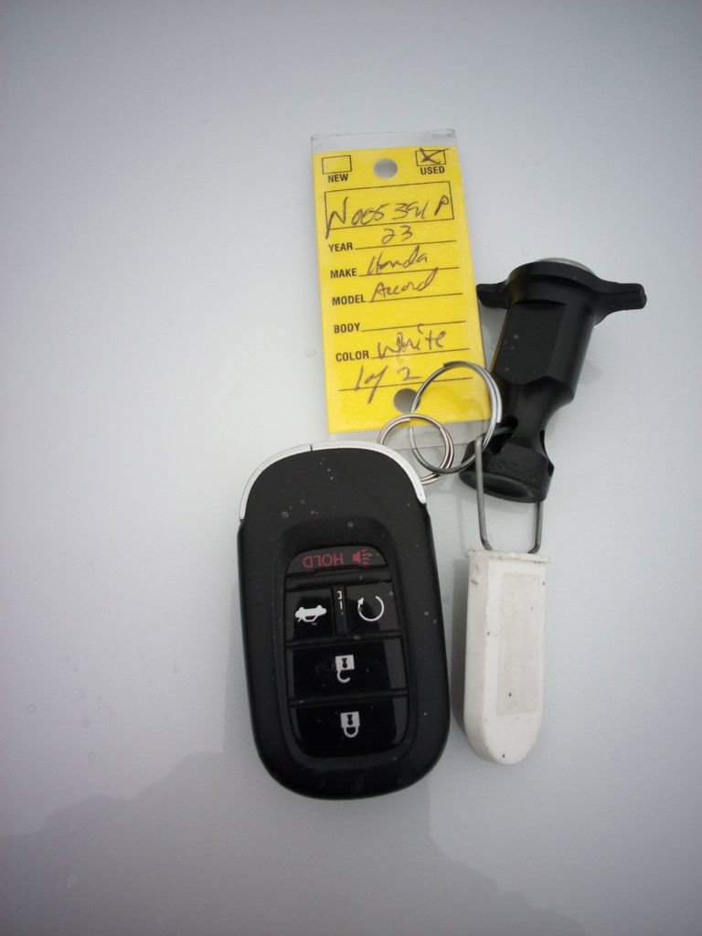 Used 2023 Honda Accord EX image 28