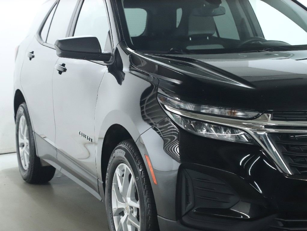 Used 2024 Chevrolet Equinox LS w/ LS Convenience Package FWD image 8