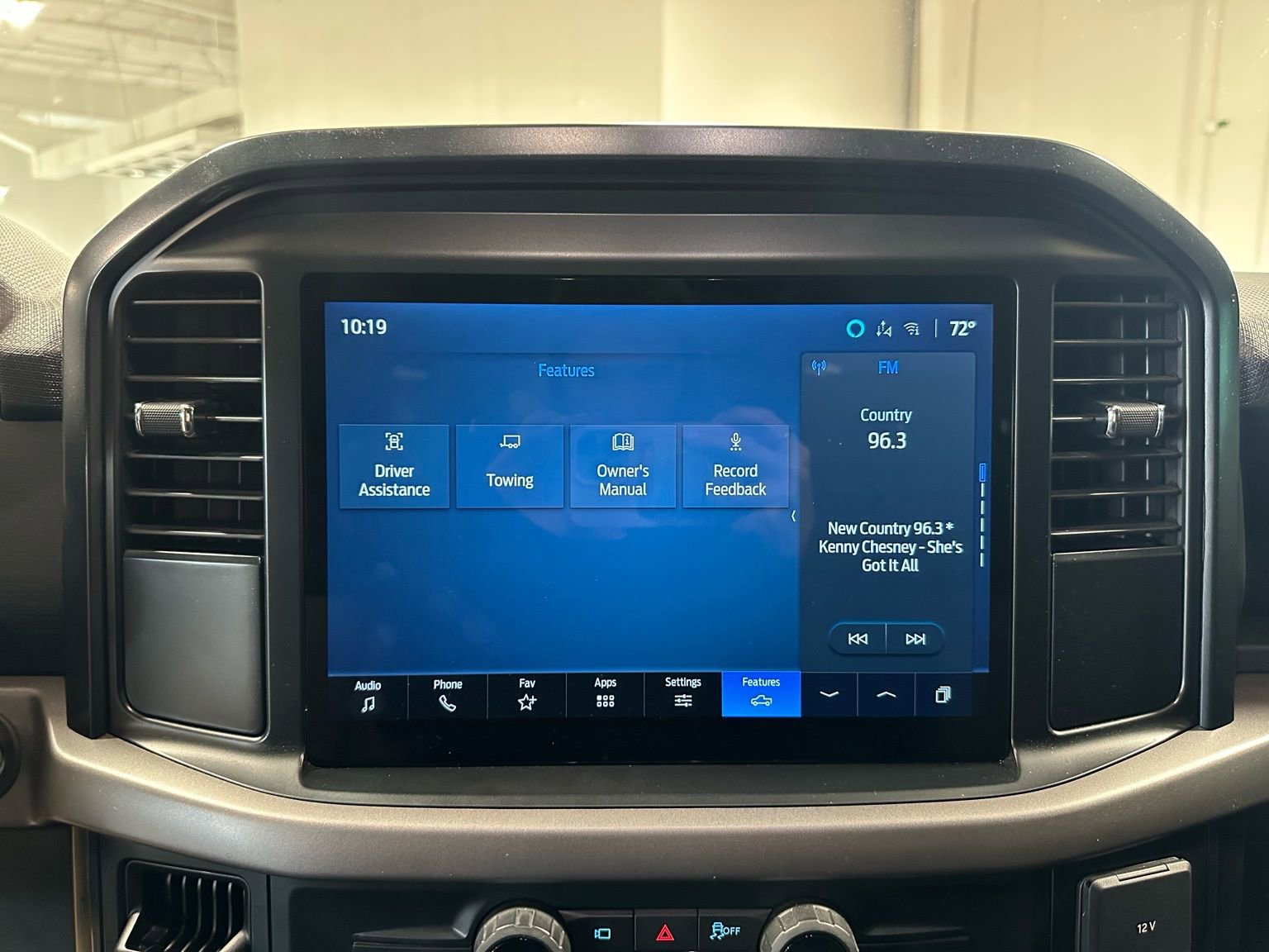 Used 2025 Ford F150 XL w/ Equipment Group 103A High image 28