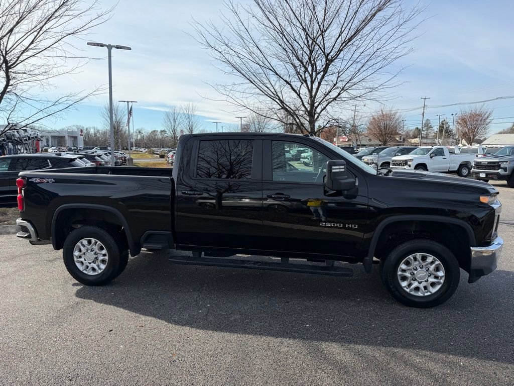 Used 2020 Chevrolet Silverado 2500 LT w/ All Star Edition image 4