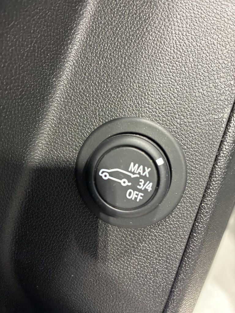 Used 2024 Chevrolet Equinox LT w/ LPO, Floor Liner Package image 18