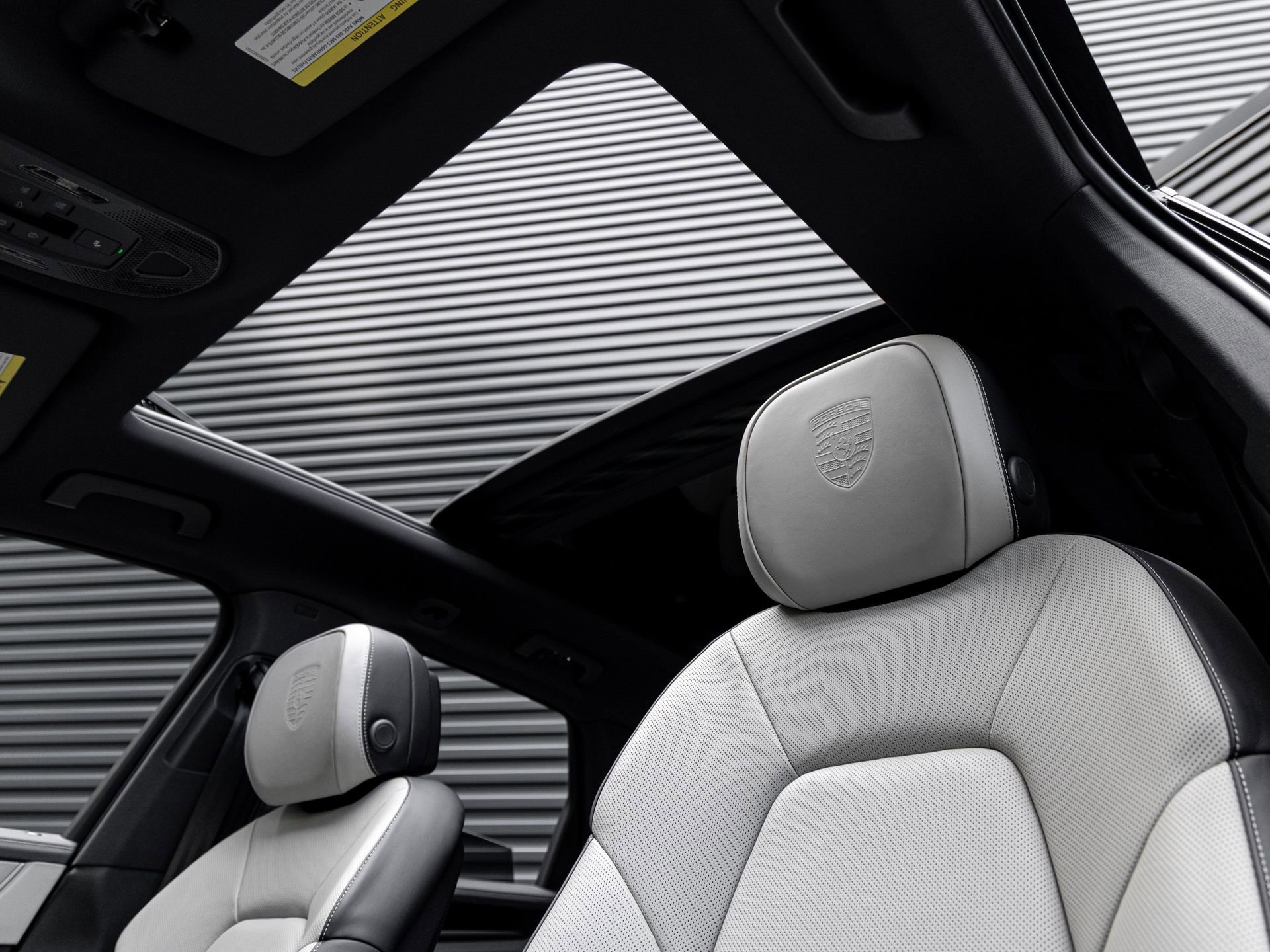 New 2026 Porsche Cayenne image 14