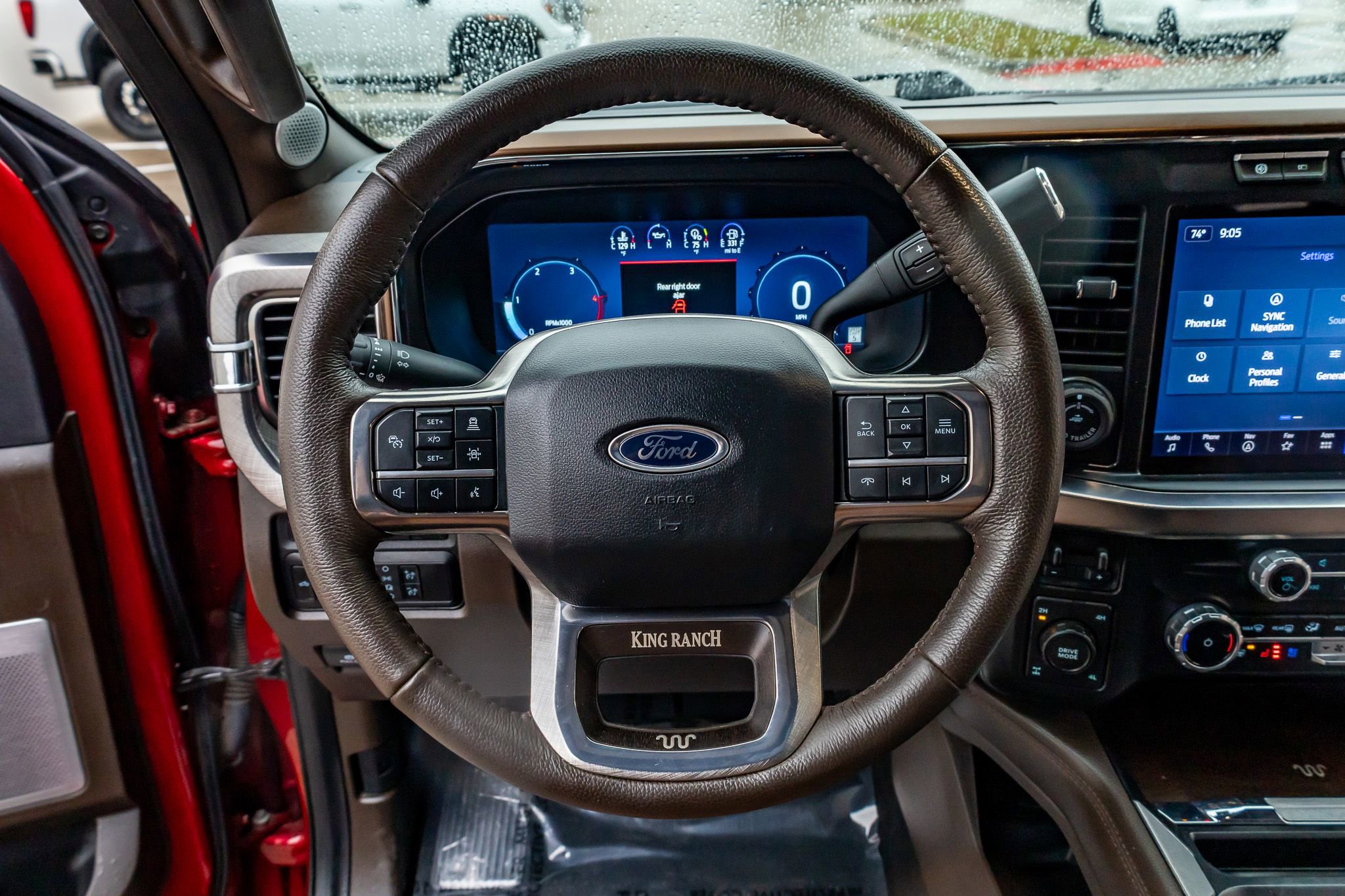 Used 2024 Ford F250 King Ranch w/ FX4 Off-Road Package image 17