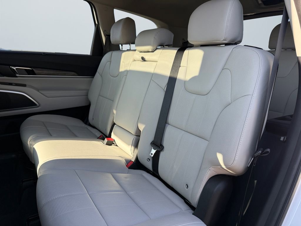 Used 2020 Kia Telluride EX image 13