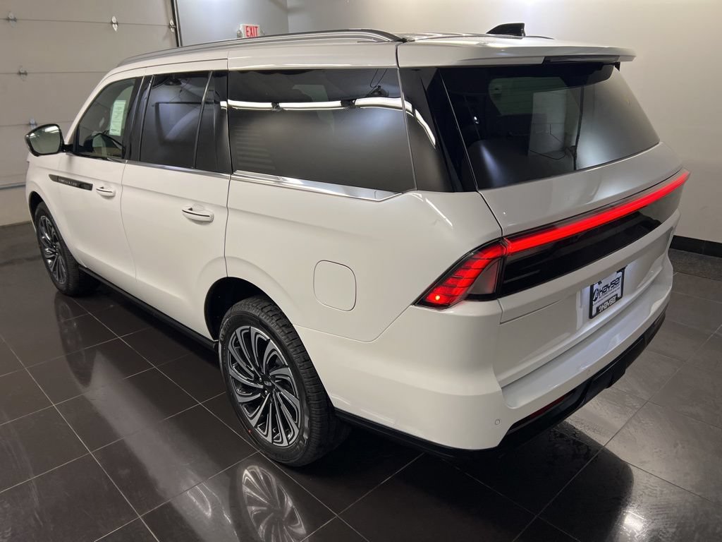 New 2026 Lincoln Navigator Black Label AWD/4WD image 4