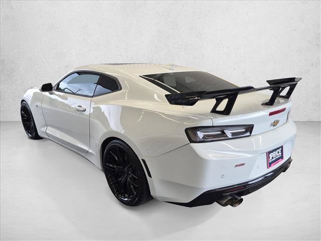 Used 2016 Chevrolet Camaro SS RWD image 8
