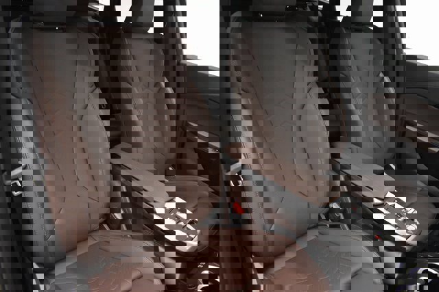 Used 2025 BMW X1 xDrive28i image 6