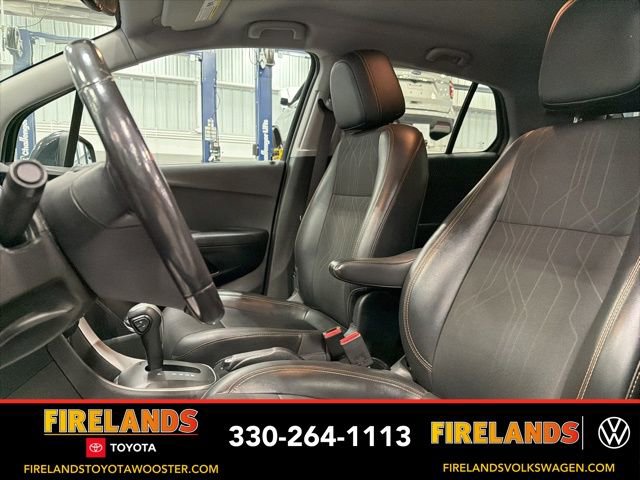 Used 2018 Chevrolet Trax LT w/ LT Convenience Package image 15