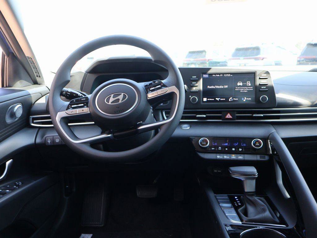 New 2026 Hyundai Elantra Blue image 20